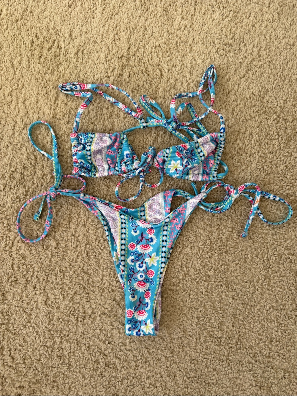 Cute Floral Tie-String Bikini Set💐